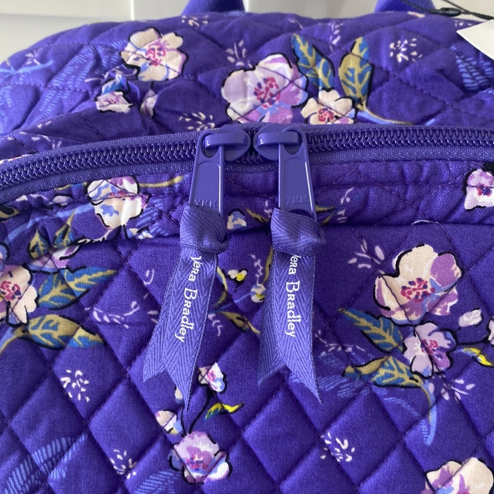 Vera Bradley WILD ROSES LARGE BACKPACK XL NWT PURPLE Travel bag floral flowers - Picture 3 of 8